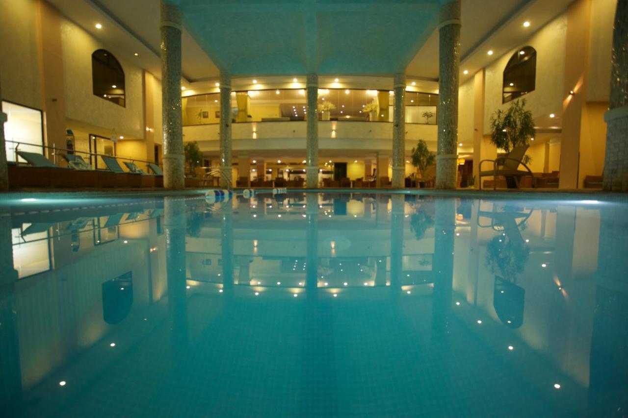 Getfam Hotel Аддис-Абеба Екстер'єр фото